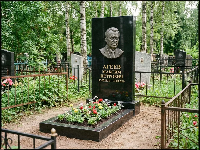 Памятник с барельефом — выполненная работа 1 в Иркутске