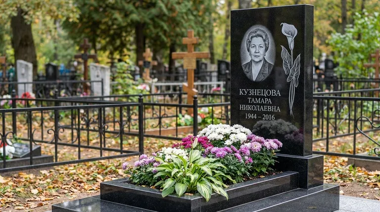 Памятник с гравировкой калл — выполненная работа «Кузнецова» в Иркутске