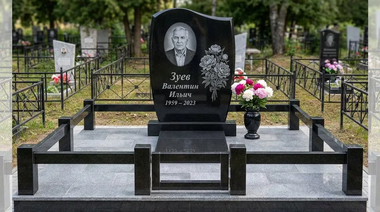 Памятник с гравировкой пионов — выполненная работа «Зуев» в Иркутске