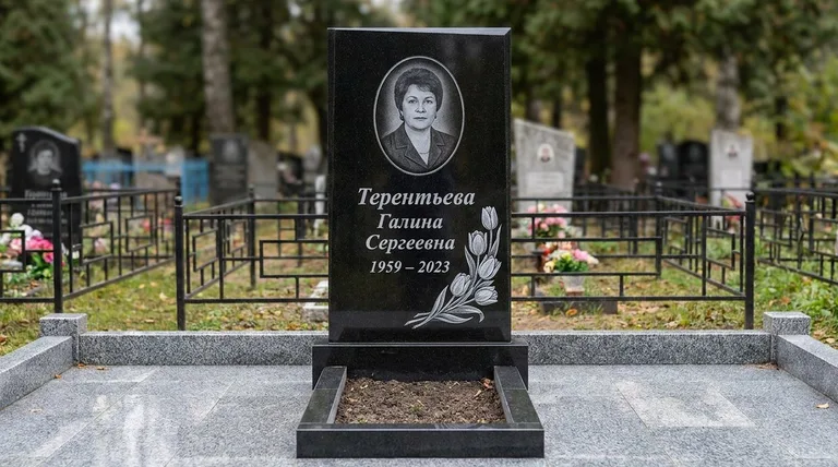 Памятник с гравировкой тюльпанов — выполненная работа «Терентьева» в Иркутске