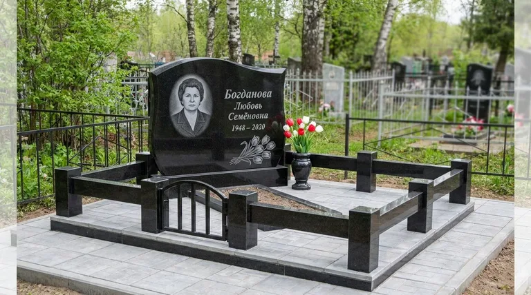 Памятник с гравировкой тюльпанов — выполненная работа «Богданова» в Иркутске