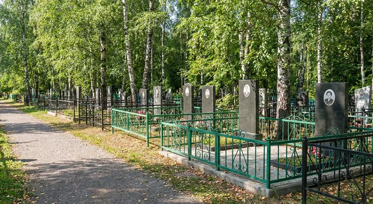 Лисихинское кладбище