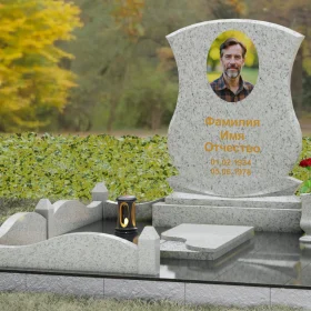 Светский вертикальный гранитный памятник - П146